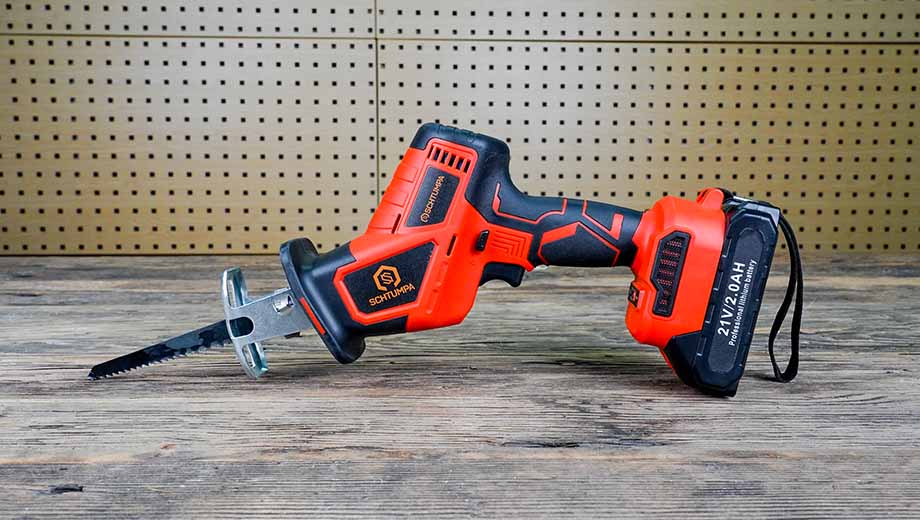 Reciprocating saw